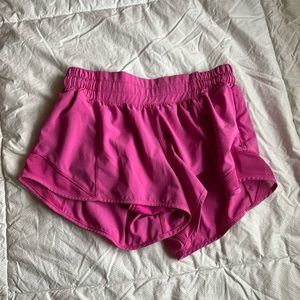 Lululemon sonic pink hotty hot shorts